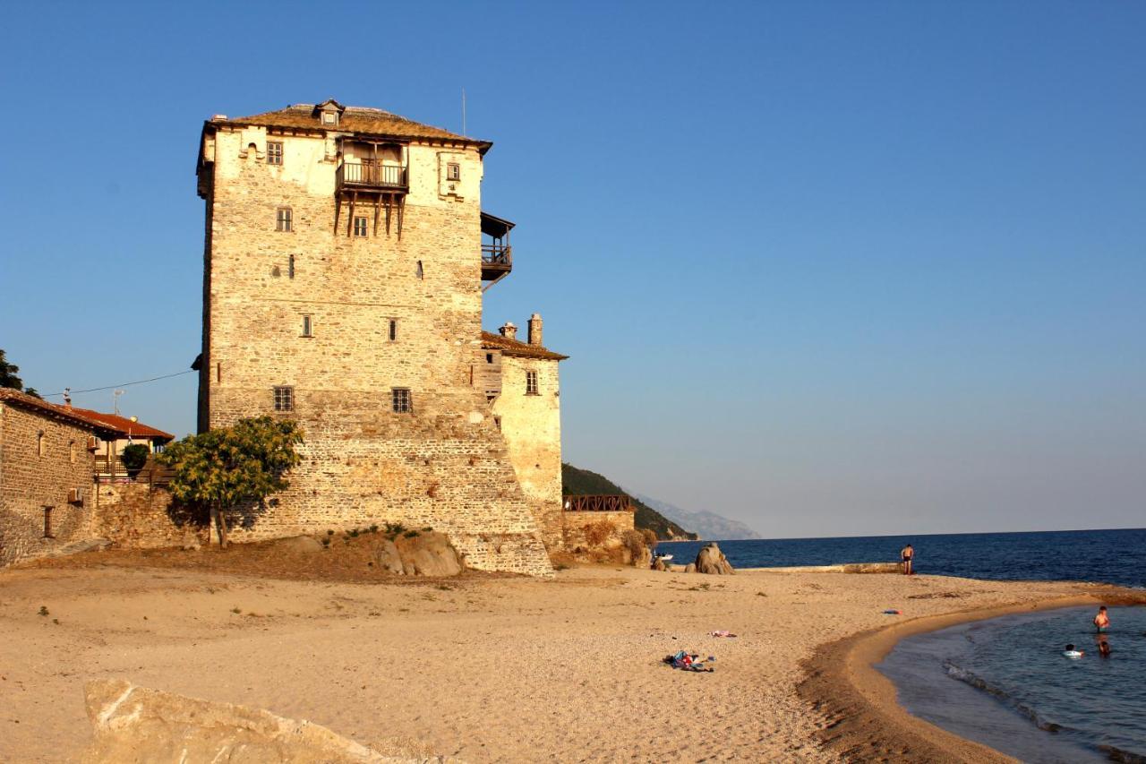 Makedonia Hotel オウランオウポリ エクステリア 写真